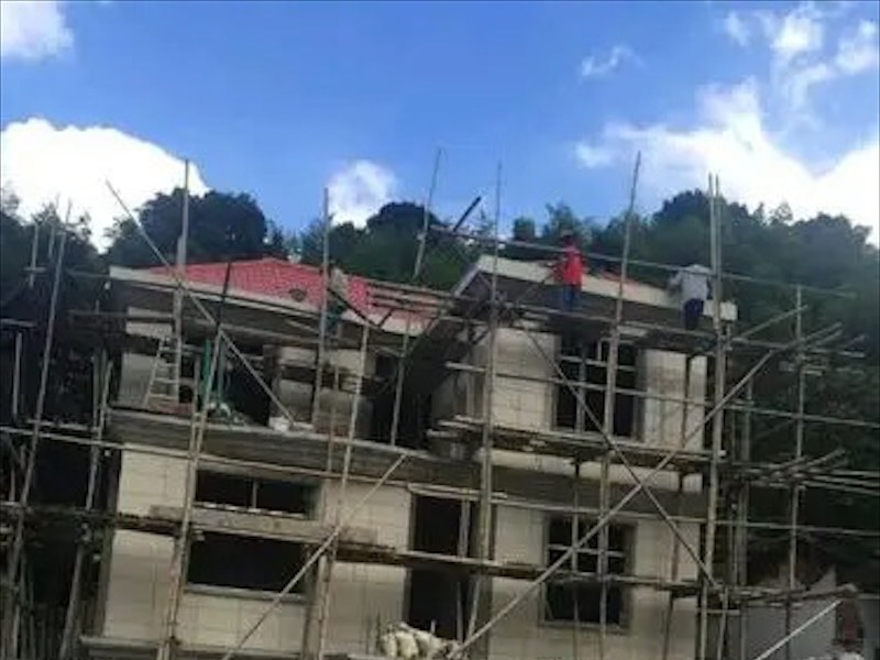 自建房