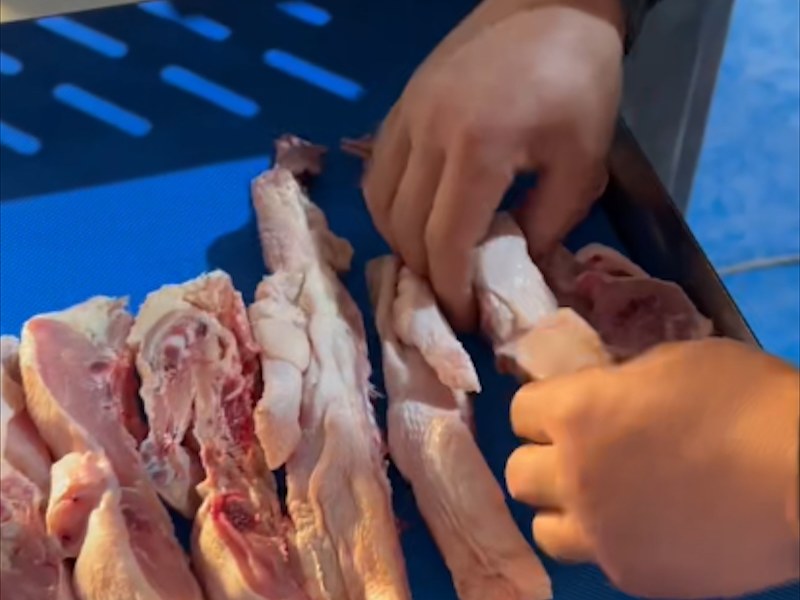 鸡肉分条机
