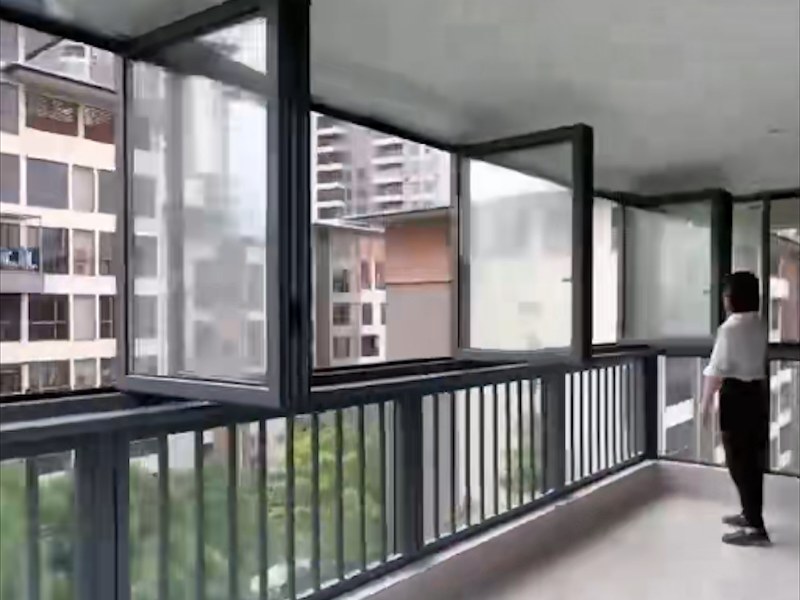 智能门窗