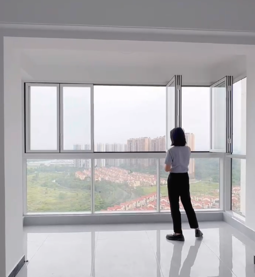 折叠窗封阳台