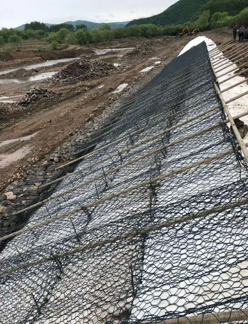 河道护坡雷诺护垫