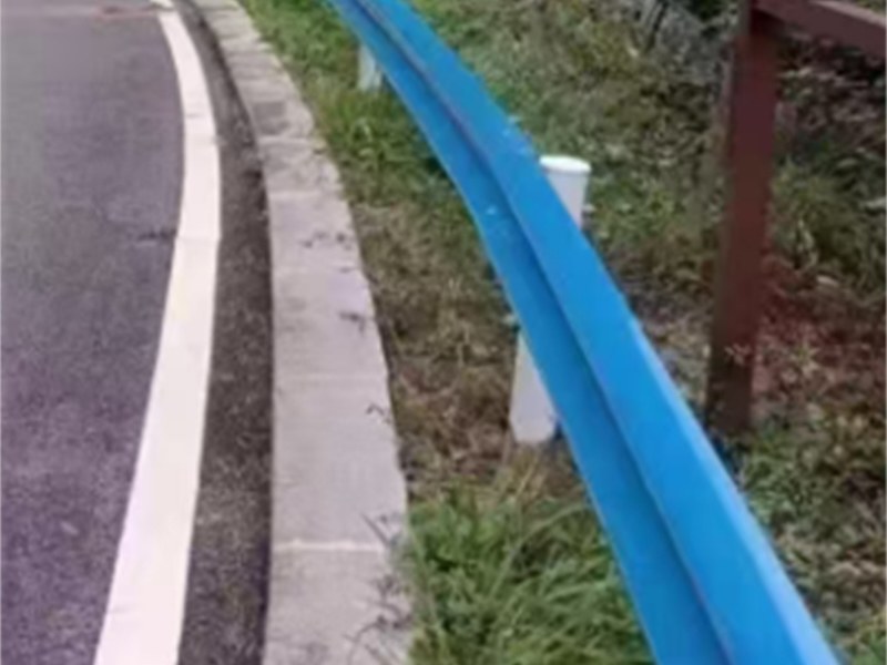 热镀锌防撞护栏