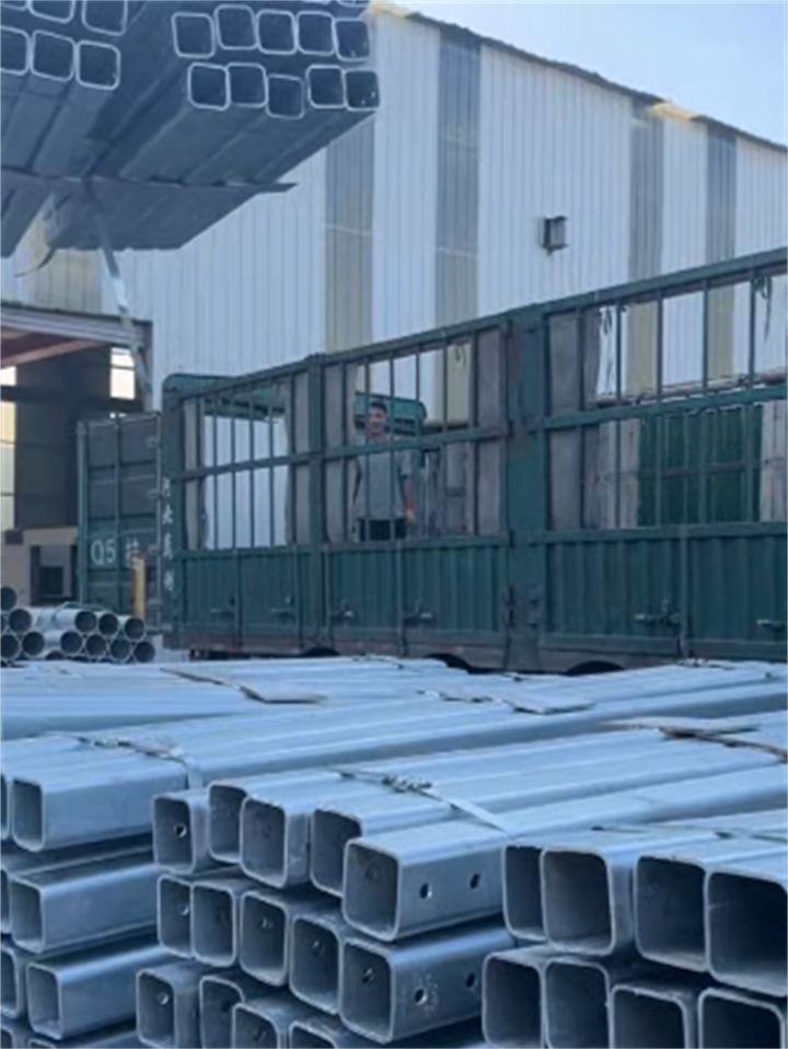 W波形护栏