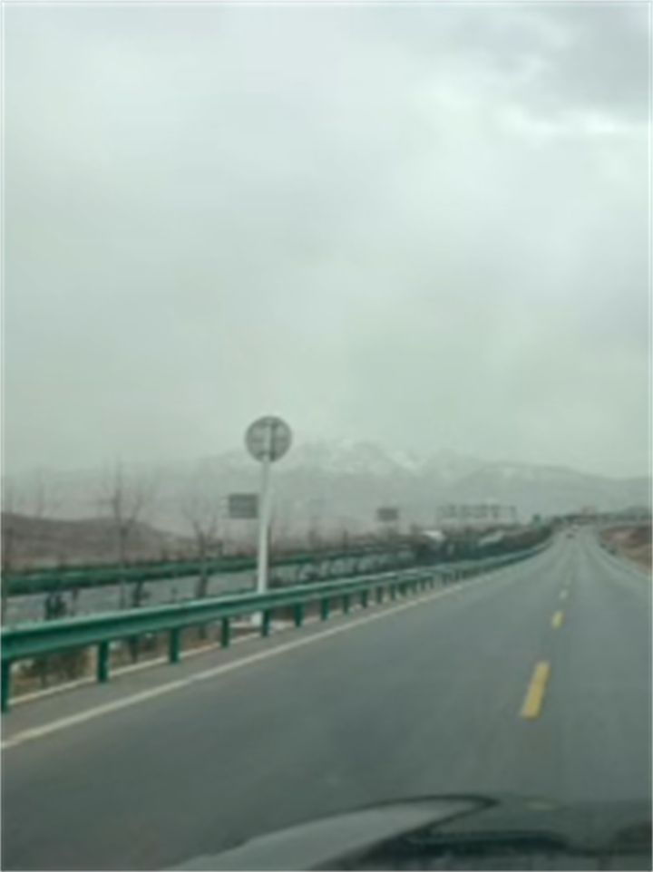 热镀锌波形护栏