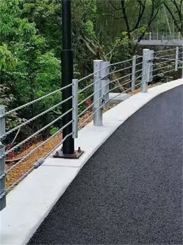 波形防护栏