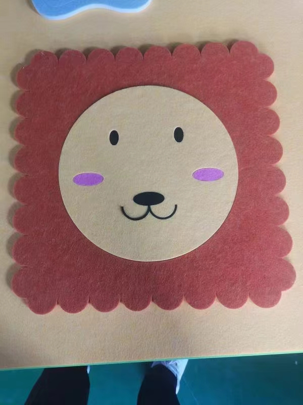 聚酯吸音板