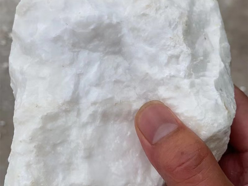 滑石粉