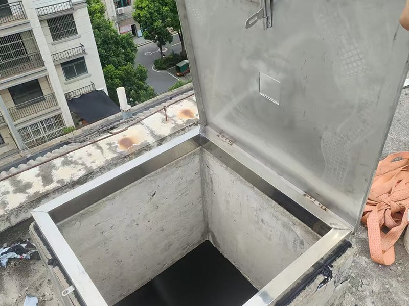 热镀锌上人孔盖板