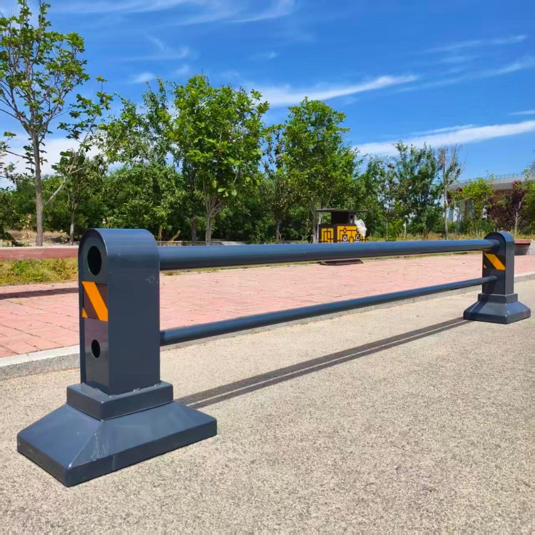 公路护栏