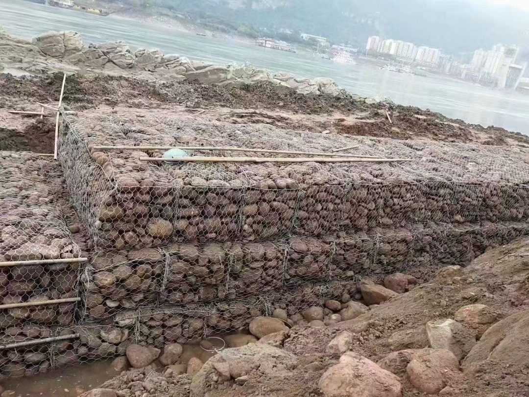 雷诺护垫石笼